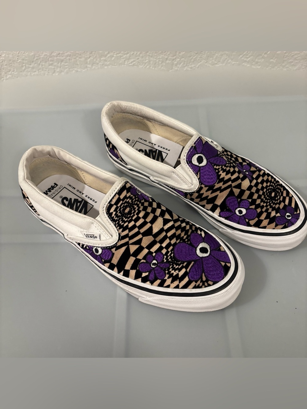 Vans Vault x Perks & Mini OG Classic Slip-On LX "Heliotrope" SZ 7.5M/9W Surreal
